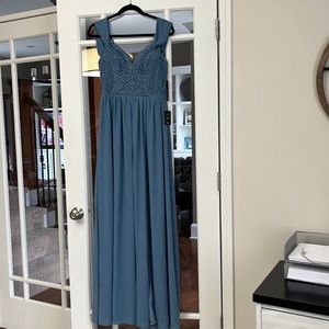 Formal dress- new with tags size M